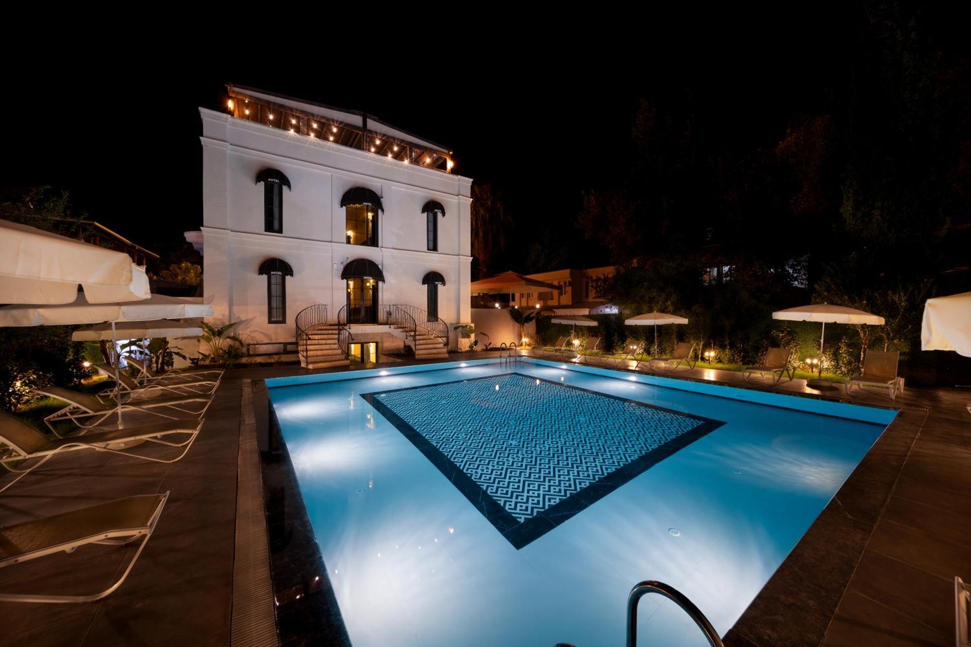 Onyour Dreams Hotel