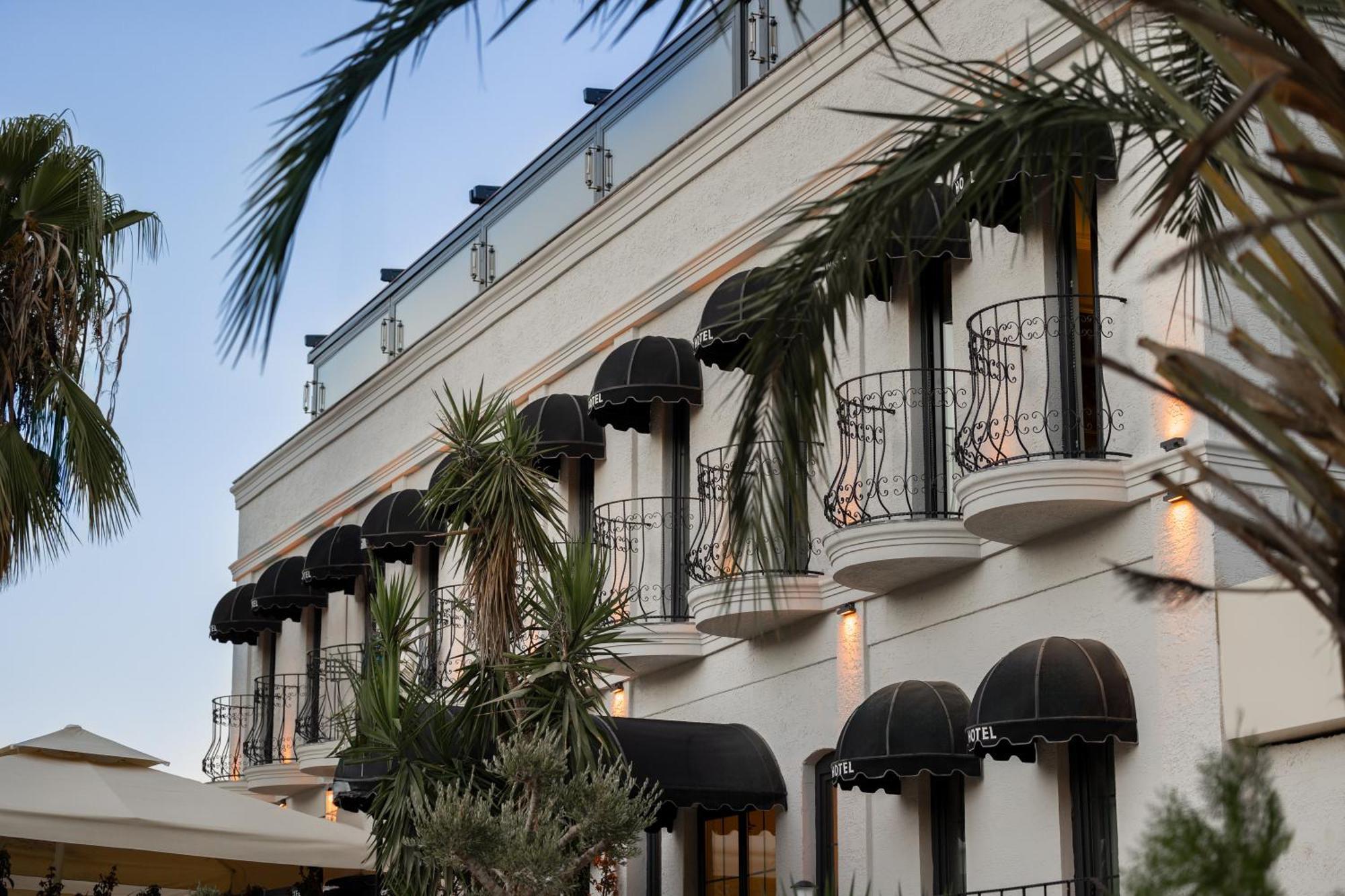 Hotel Onyour Dreams
